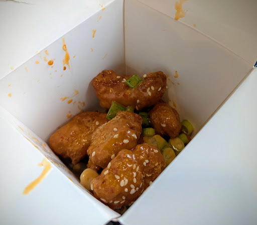 Photo of Hungry Panda - 180 Hudson Ave NE, Salmon Arm, BC V1E 4P3